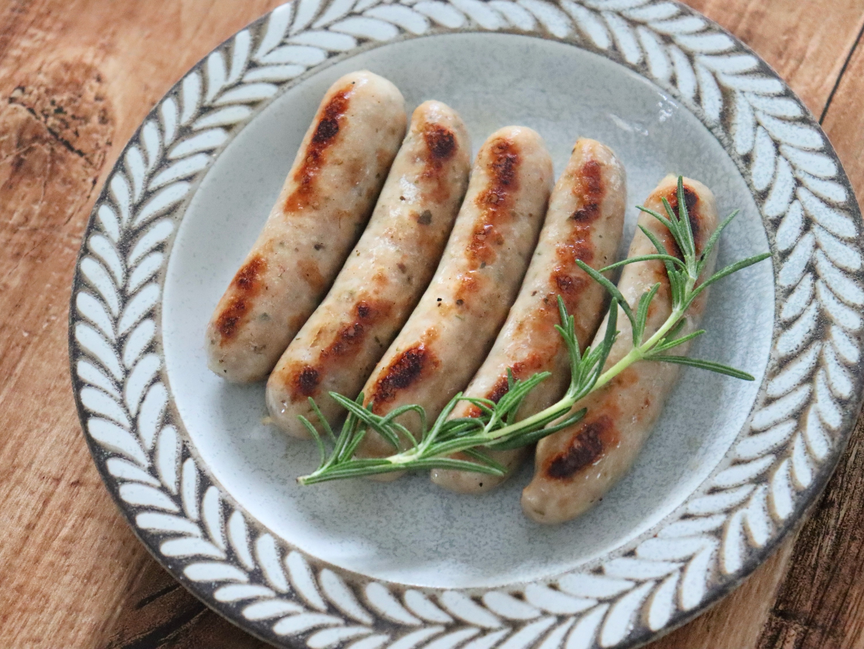 【冷凍】ニュールンベルガー〈18g×20本入り〉_商品紹介1