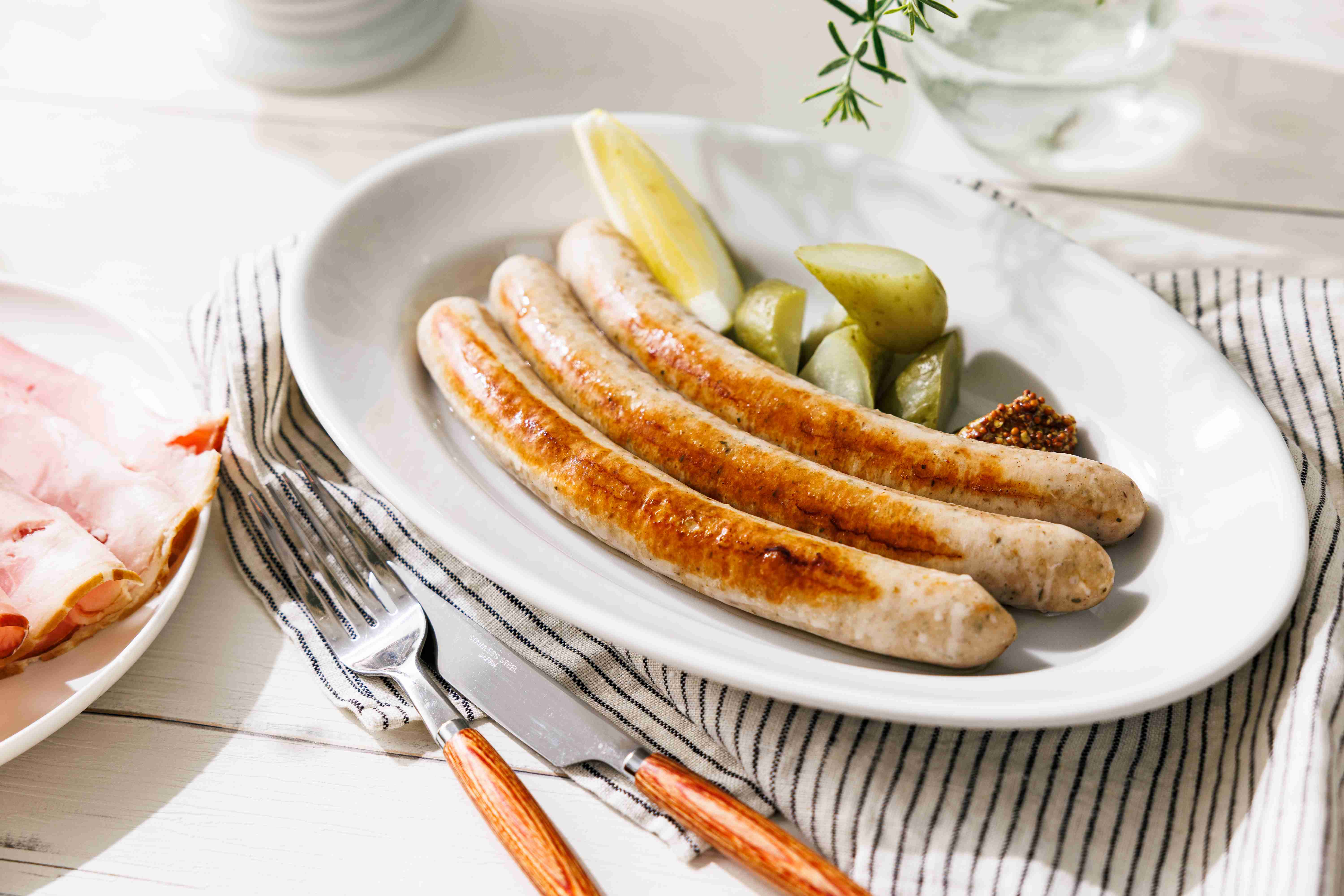 【冷凍】ブラートヴルスト ノンスモーク〈ロング 3本入り 240g〉_商品紹介1