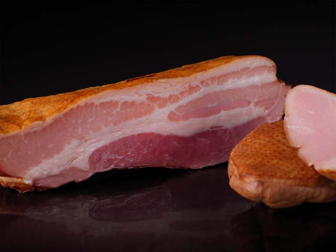 【冷凍】田園ベーコン〈1本 300g〉_商品紹介1